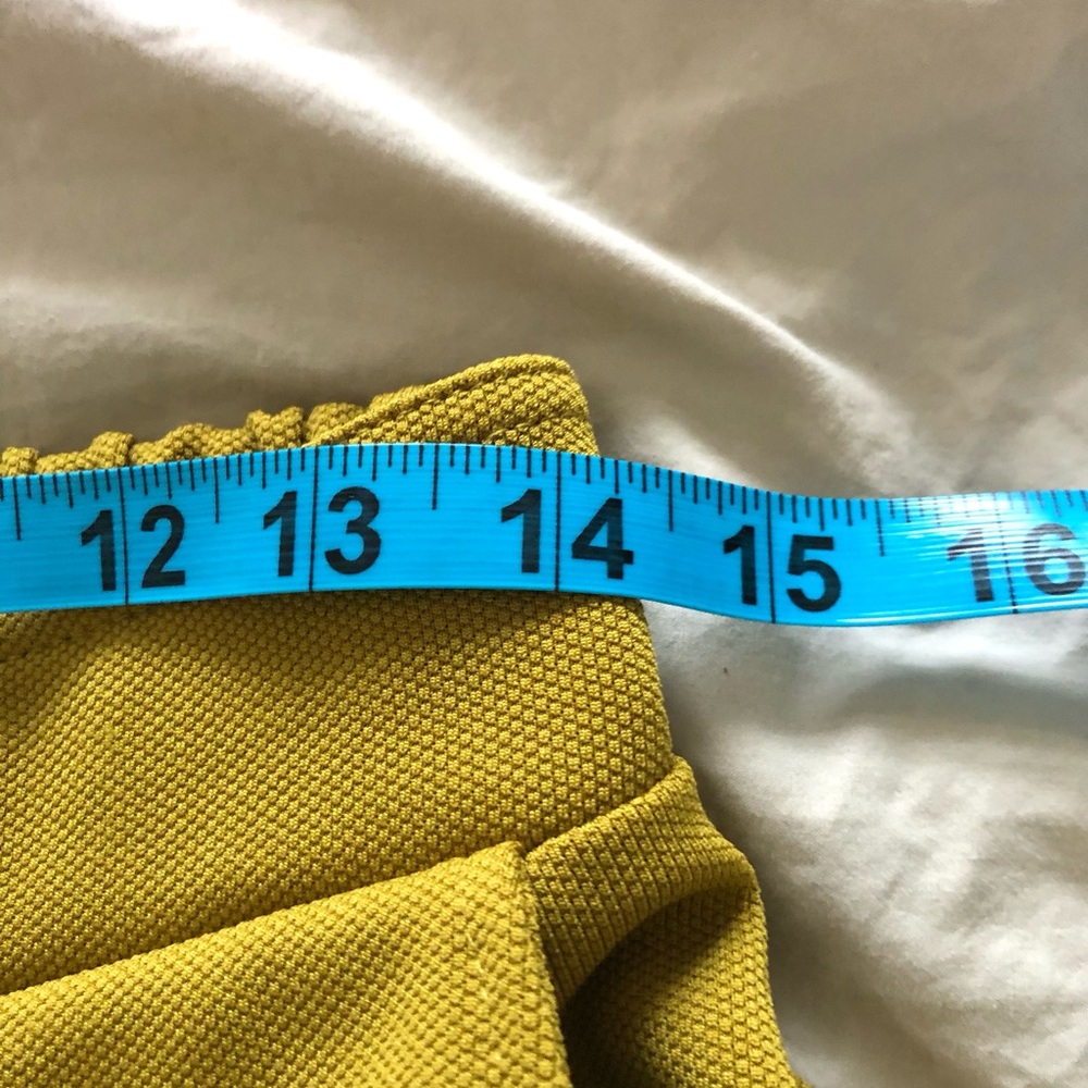 NWT Elegant Mustard Wide-Leg Pants - Picture 4 of 9
